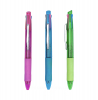 三支桃紅、藍、綠色透明筆身的四合一多色按動原子筆垂直並列。